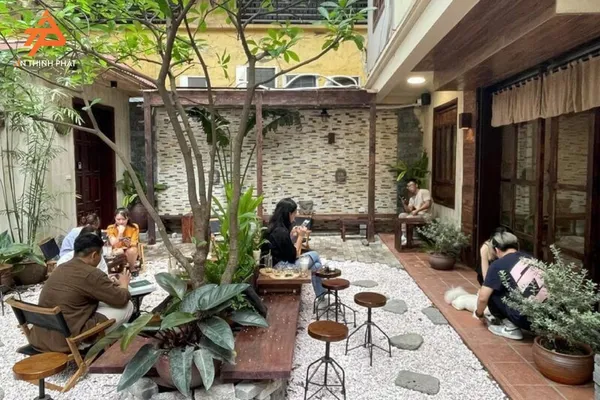 thiet-ke-quan-cafe-ngoai-troi-47