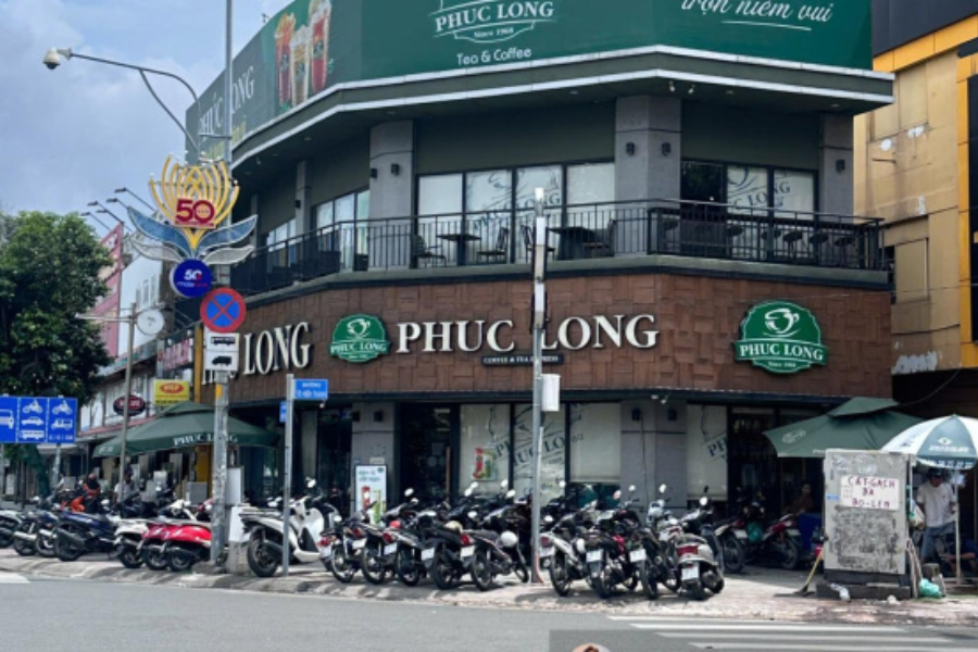 thiet-ke-quan-cafe-2-mat-tien-30