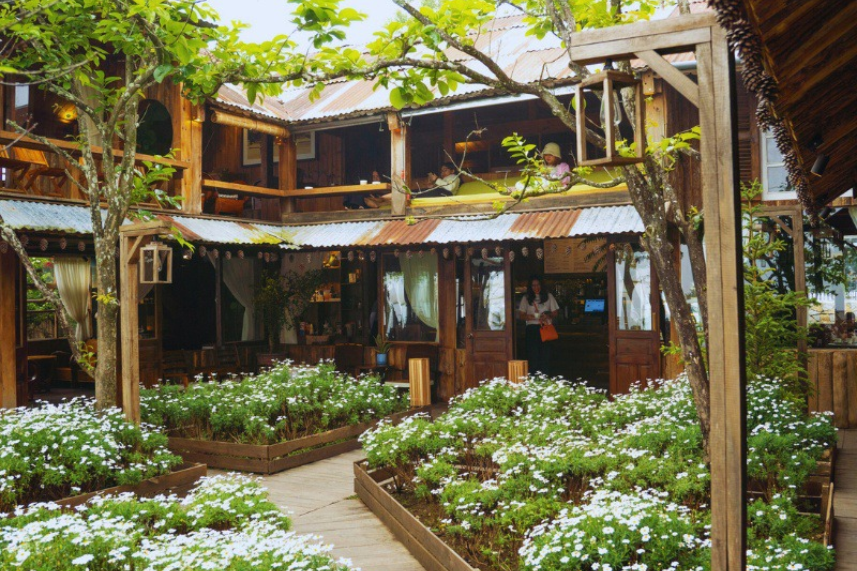 thiet-ke-quan-cafe-phong-cach-da-lat-1