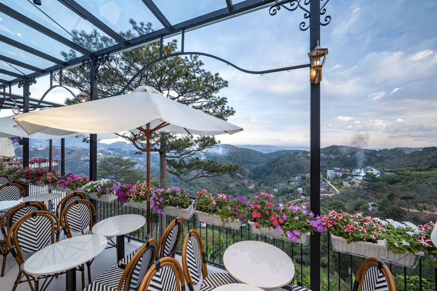 thiet-ke-quan-cafe-phong-cach-da-lat-18