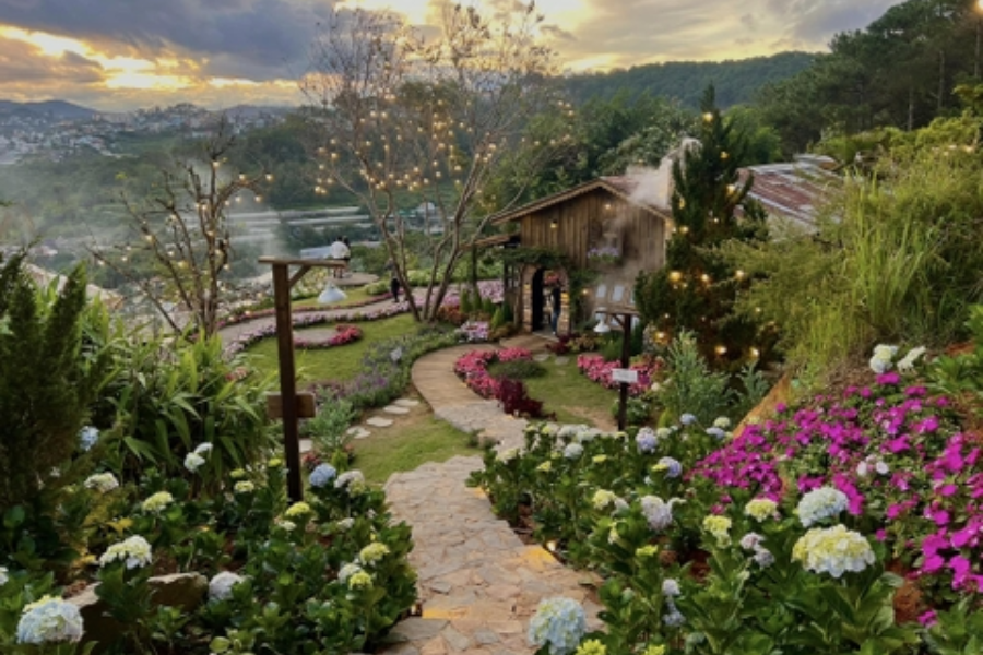 thiet-ke-quan-cafe-phong-cach-da-lat-24
