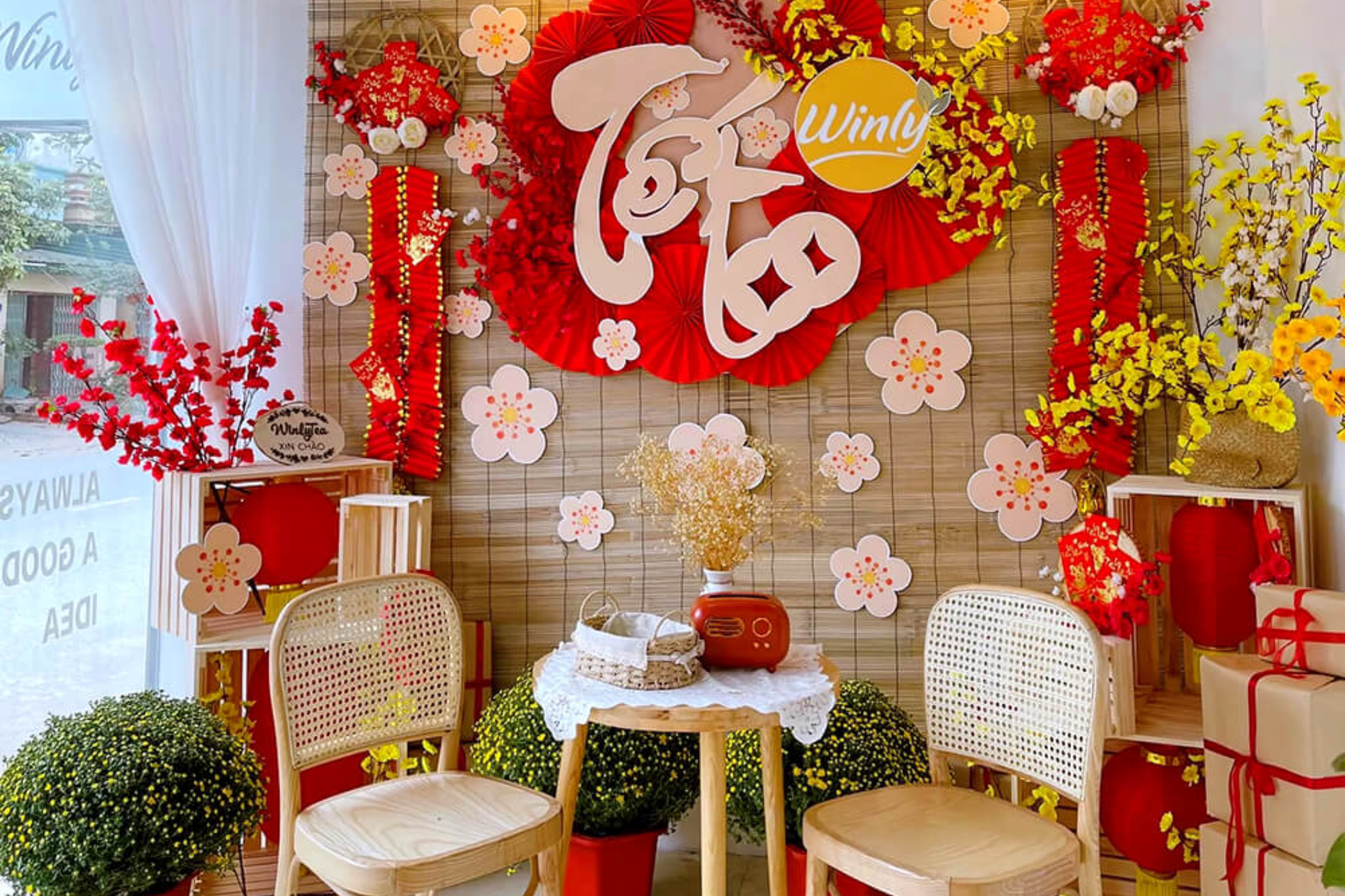 trang-tri-quan-cafe-tet
