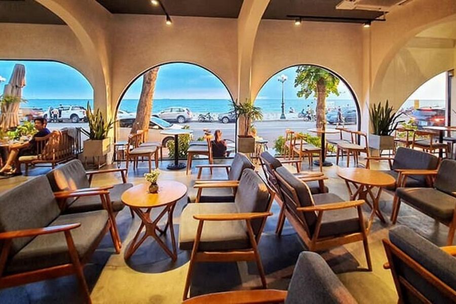 thiet-ke-quan-cafe-view-bien-2