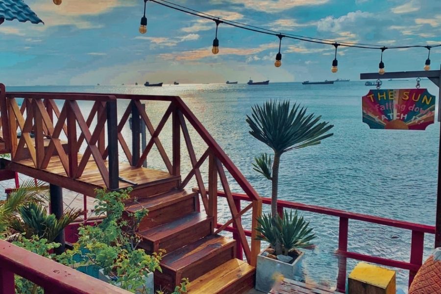 thiet-ke-quan-cafe-view-bien-5