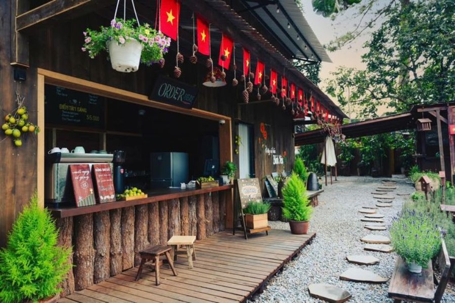 thiet-ke-quan-cafe-o-nong-thon-5