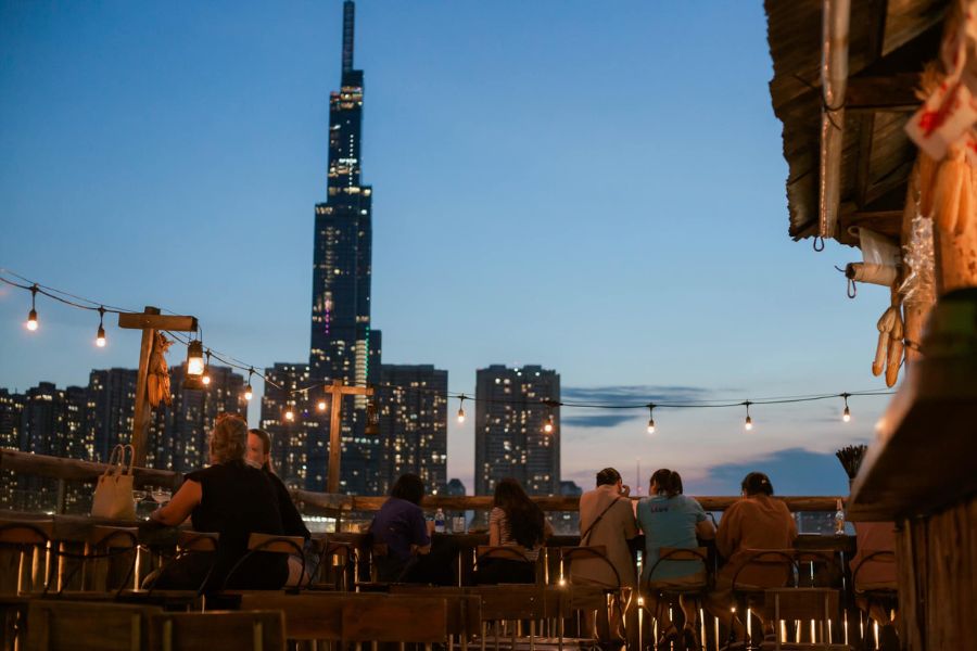 thiet-ke-quan-cafe-rooftop-12