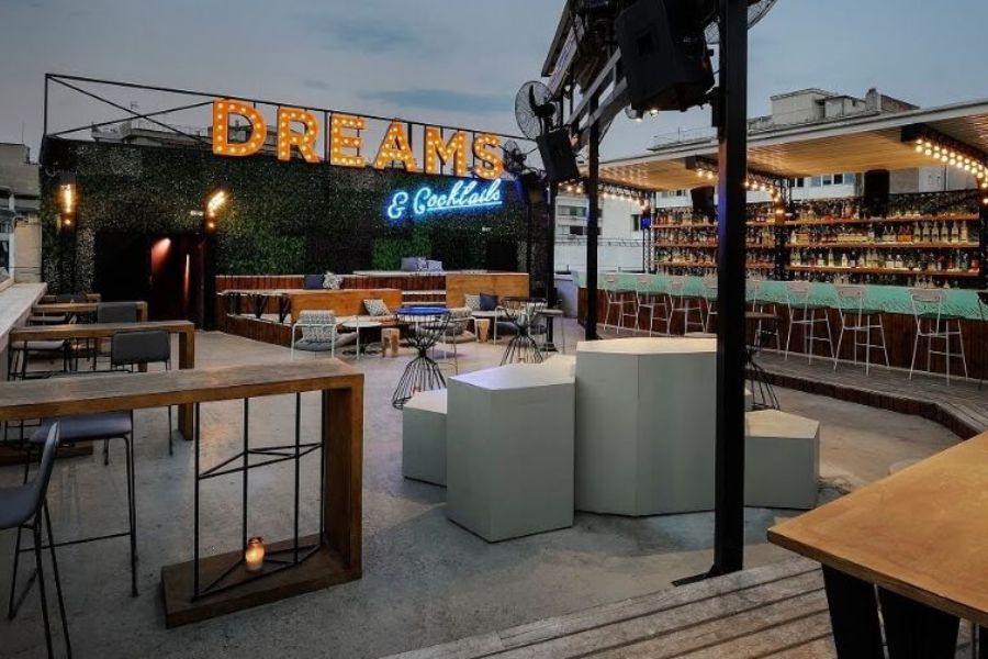 thiet-ke-quan-cafe-rooftop-3