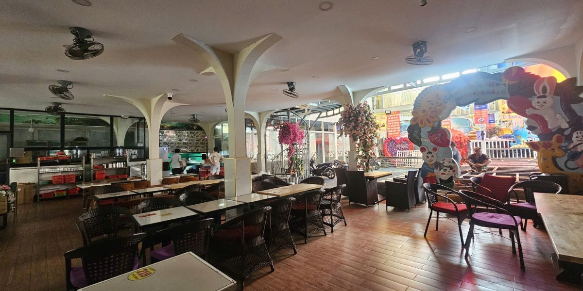 sua-chua-cai-tao-quan-cafe