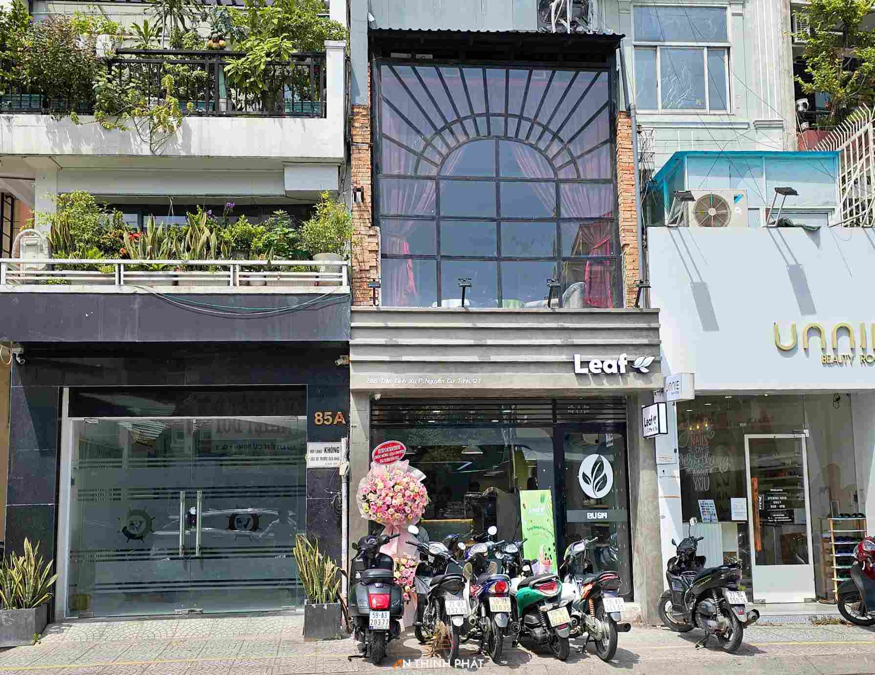 thiet-ke-quan-cafe-leaf-10