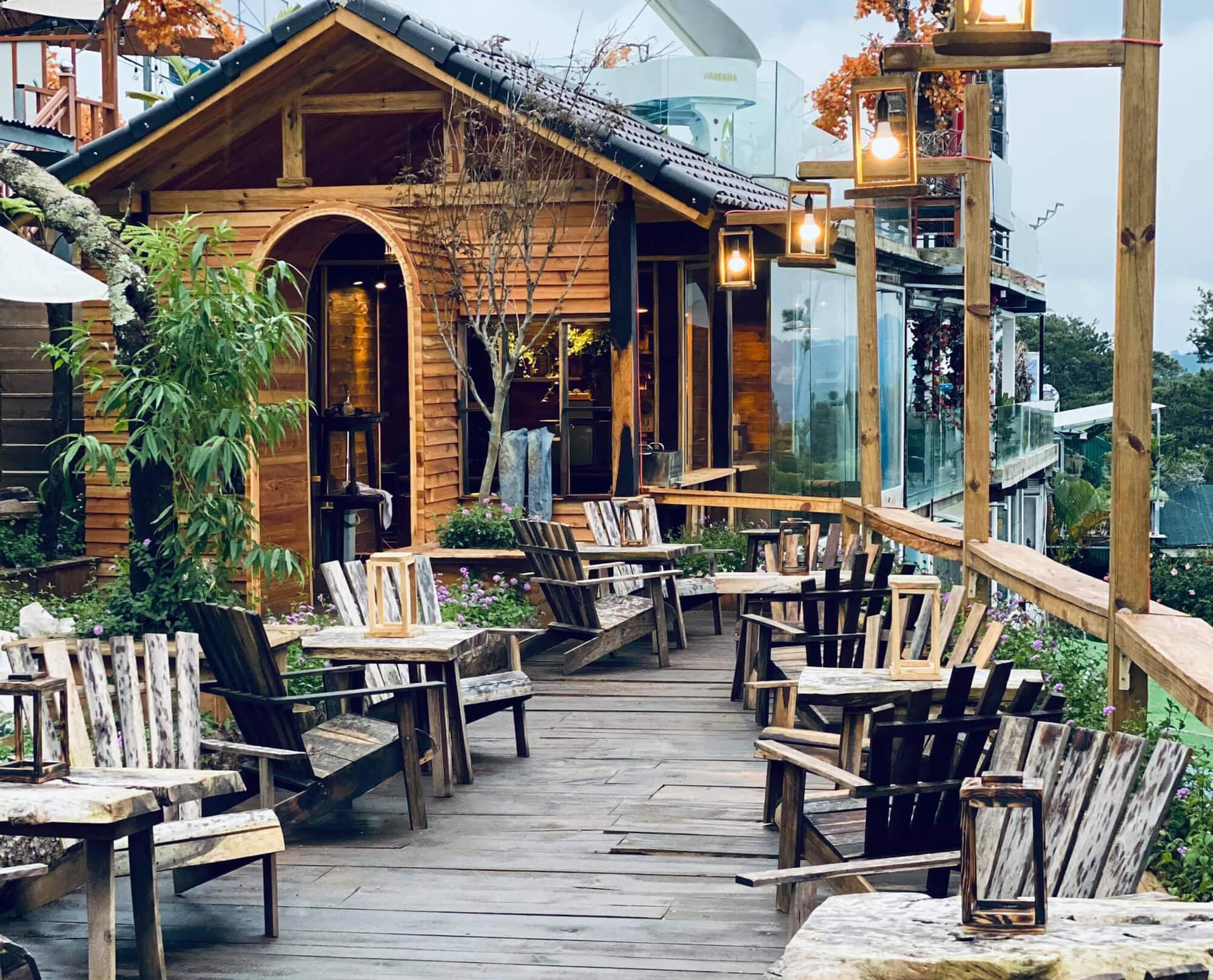 lý do nên tìm hiểu kĩ khi thiết kế quán cafe gỗ